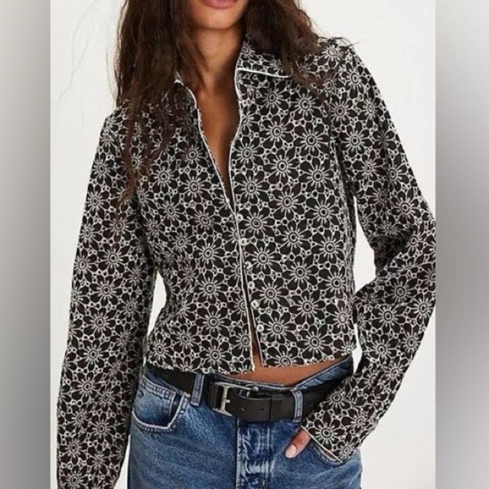 NWOT Free People Black/ White Dream A Little Dream Blouse Size Extra Small